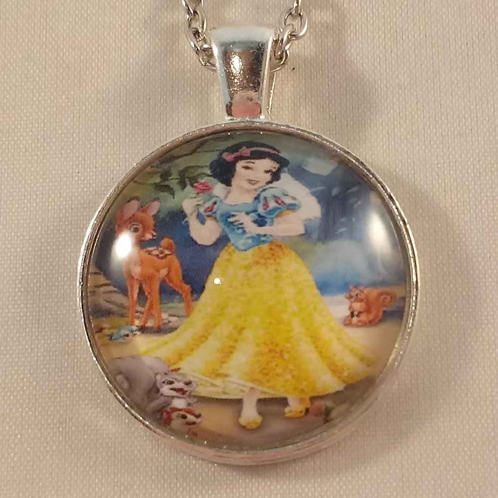 Silver Mystical Snow White Princess Cabochon Pendant Chain Necklace Gift